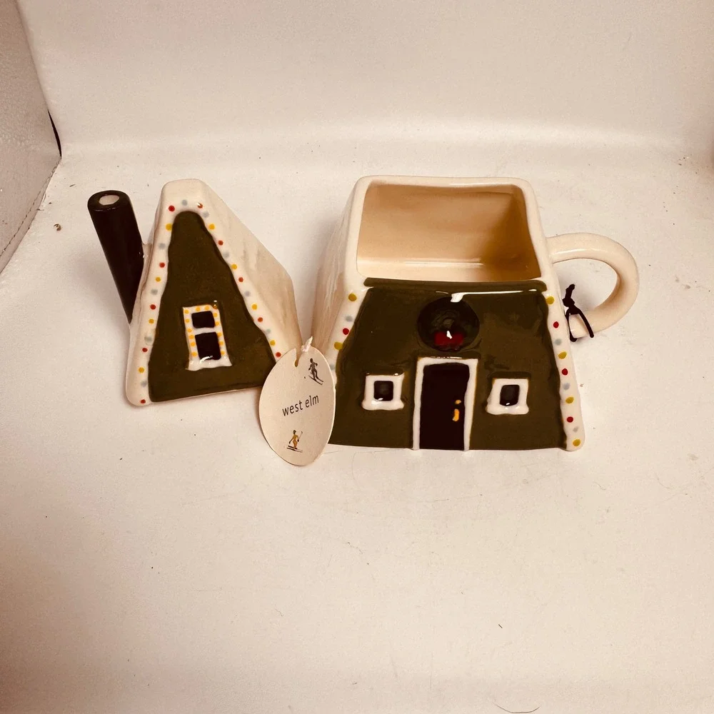 West Elm‎ A-Frame Cabin Mug with Lid Christmas Holiday Ceramic Cottage House New